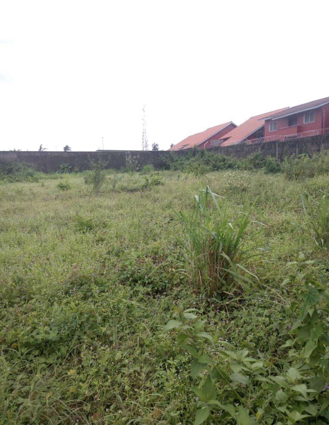 Vente d'un Terrain à 1.500.000.000 FCFA  : Abidjan-Cocody-Riviera (Rivera BERVELY HILLS )