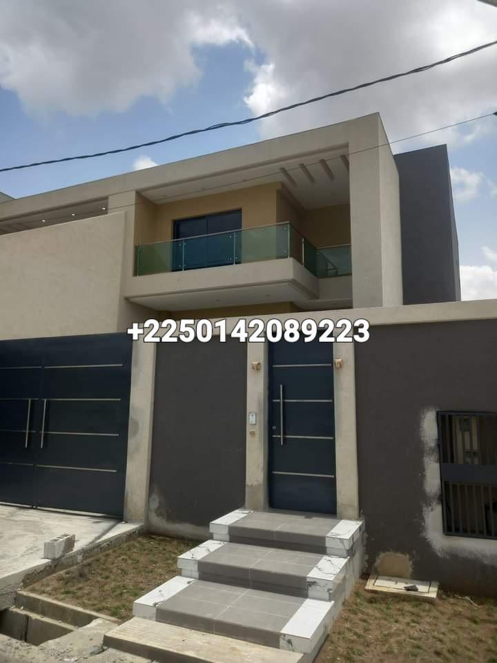 Vente d'une Maison / Villa : Abidjan-Cocody-Angré (Angré nouveau chu )