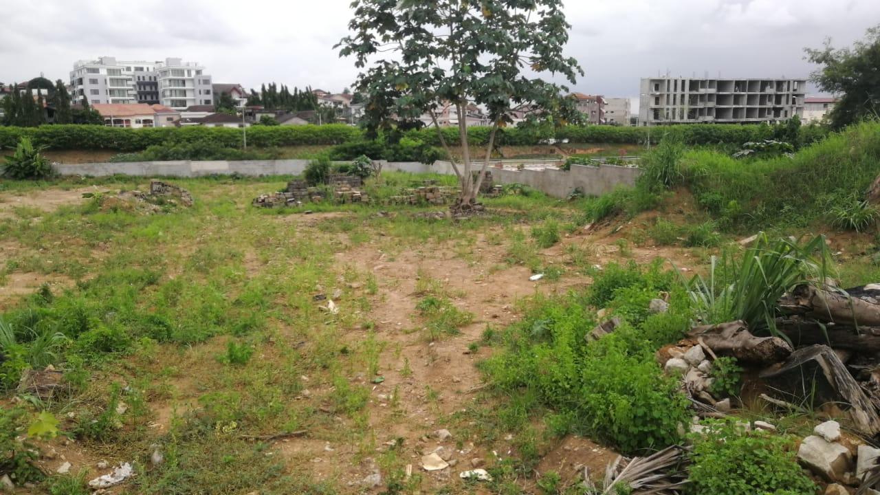 Vente d'un Terrain à 650.000 FCFA  : Abidjan-Cocody-Riviera (Rivera 4)