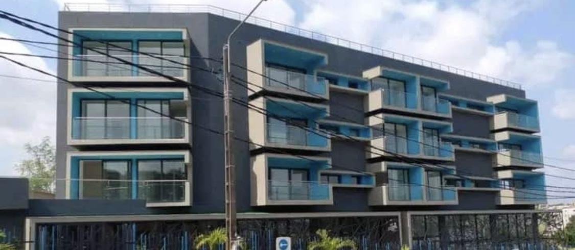 Vente d'un Immeuble à 3.500.000.000 FCFA  : Abidjan-Adjamé (Rivera bonoumin )