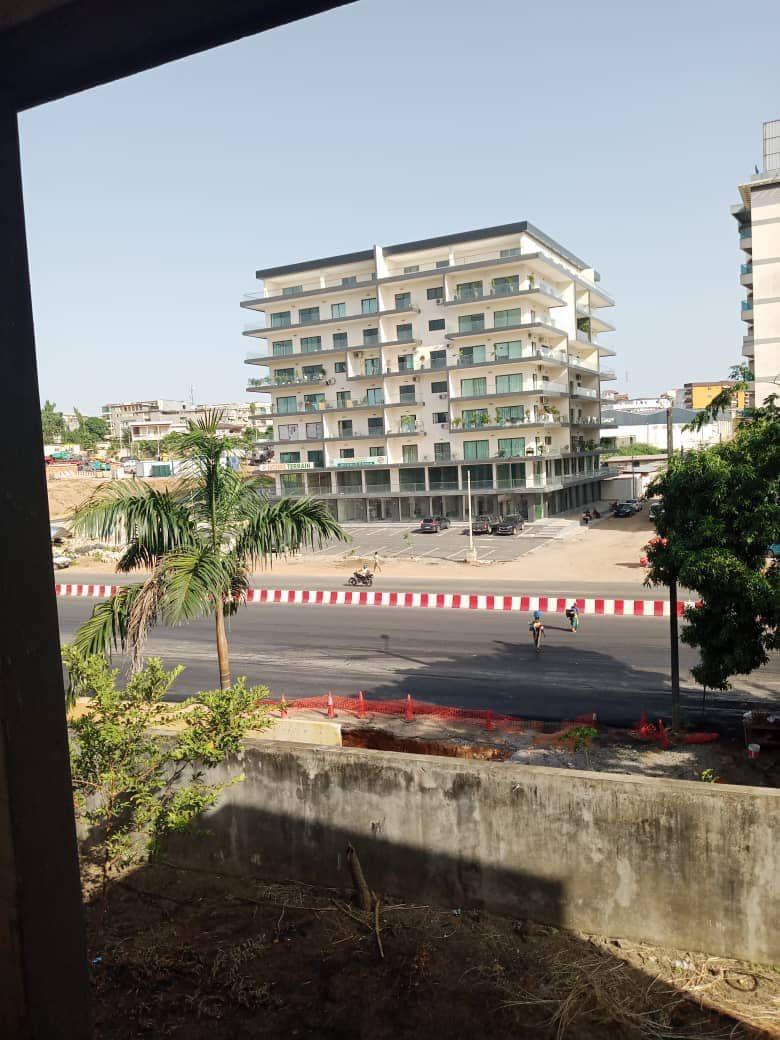 Vente d'un Terrain à 350.000.000 FCFA  : Abidjan-Cocody-Riviera (Rivera 3 )