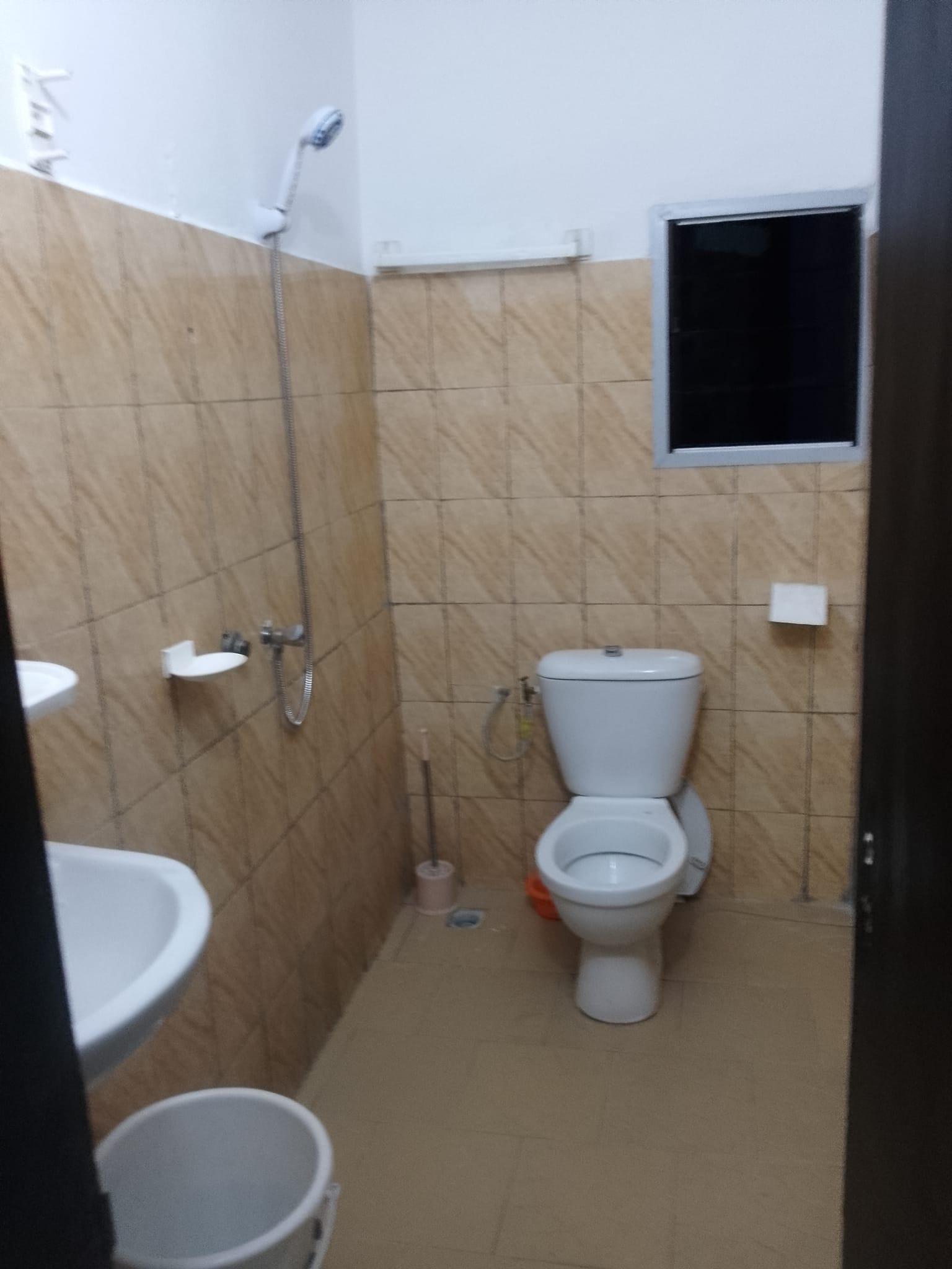 Location meublée d'un Hôtel à 25.000 FCFA  : Abidjan-Marcory (MARCORY REMBLAIS DERRIERE LE YOTA)