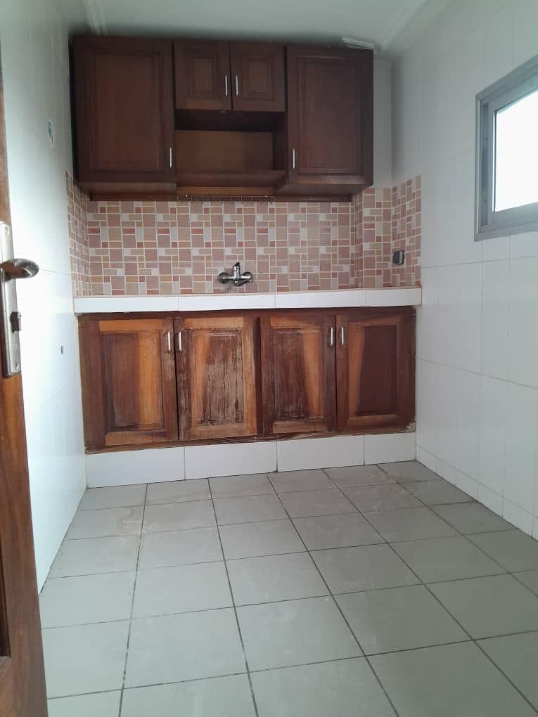 Location d'un Appartement de 2 pièce(s) à 230.000 FCFA : Abidjan-Cocody-Riviera (riviera 4)