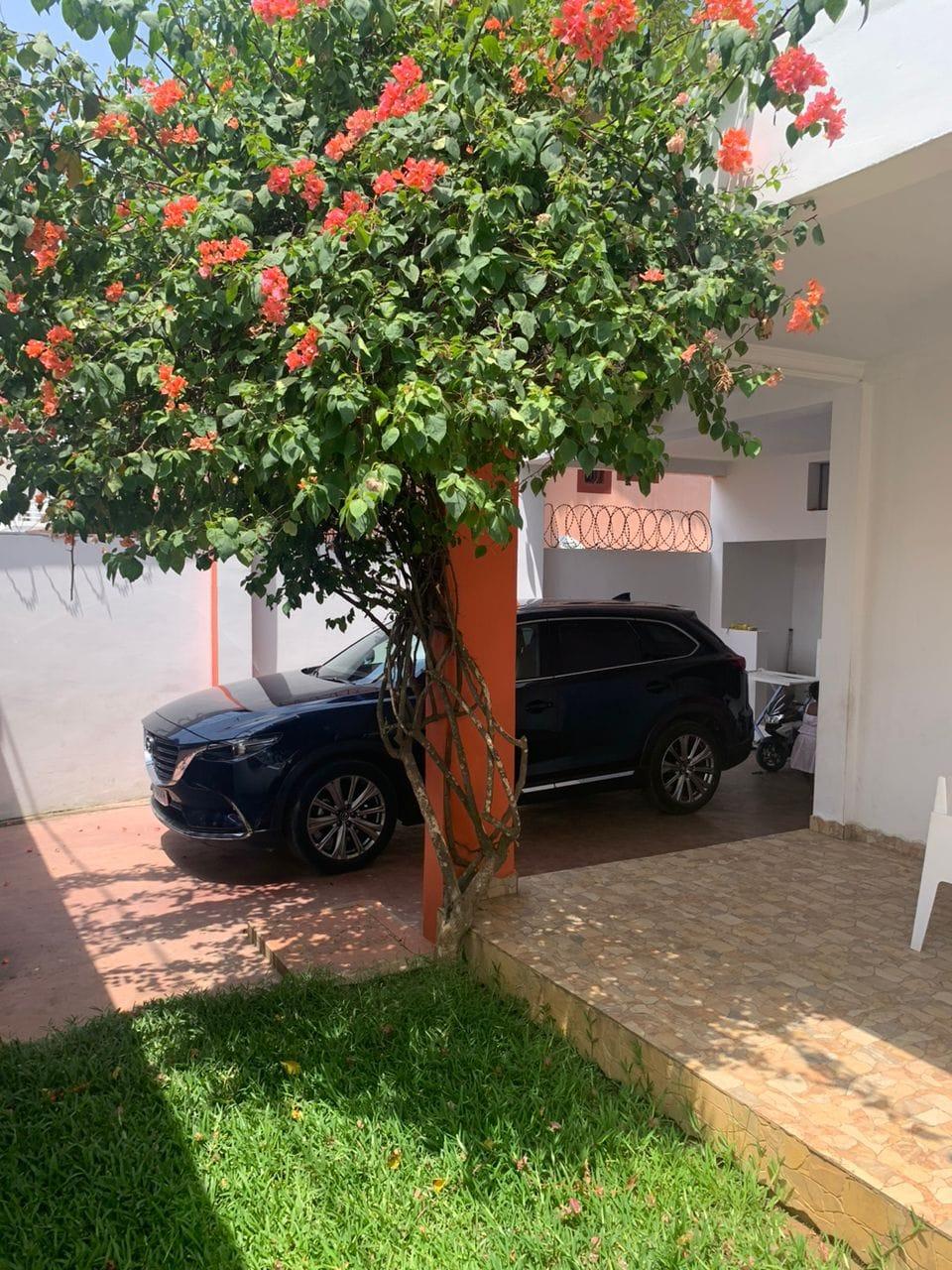 Location d'une Maison / Villa à 1.600.000 FCFA : Abidjan-Cocody-Riviera (RIVIERA 4 SYNACASSI 2 RDC)