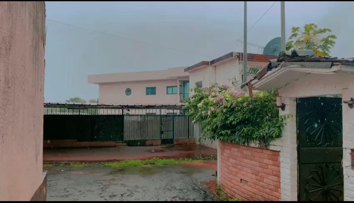 Vente d'une Maison / Villa de 17 pièce(s) à 1.800.000.000 FCFA : Abidjan-Cocody centre (Centre )