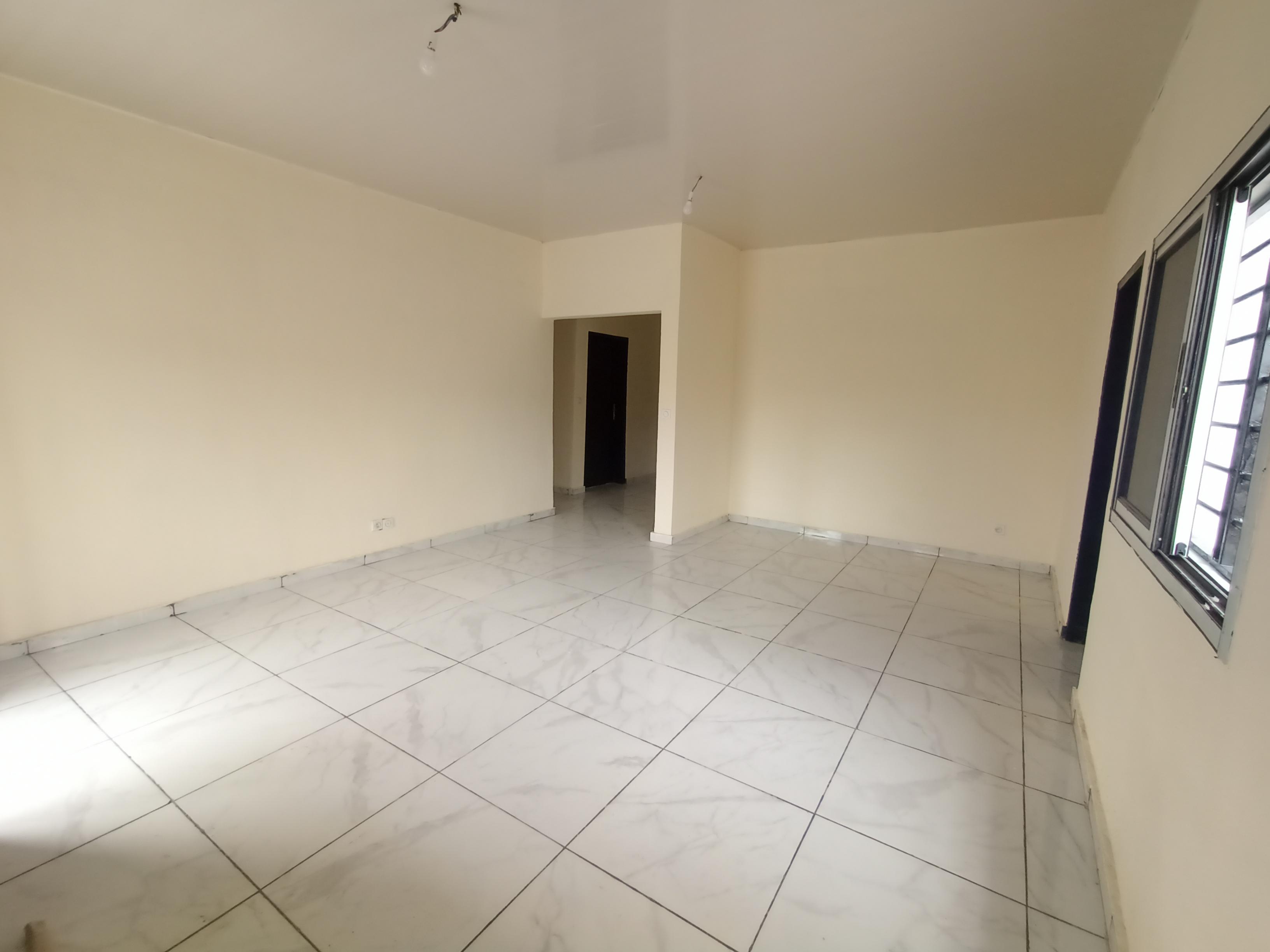 Location d'une Maison / Villa de 4 pièce(s) à 280.000 FCFA : Abidjan-Bingerville (CITE BATIR SA)