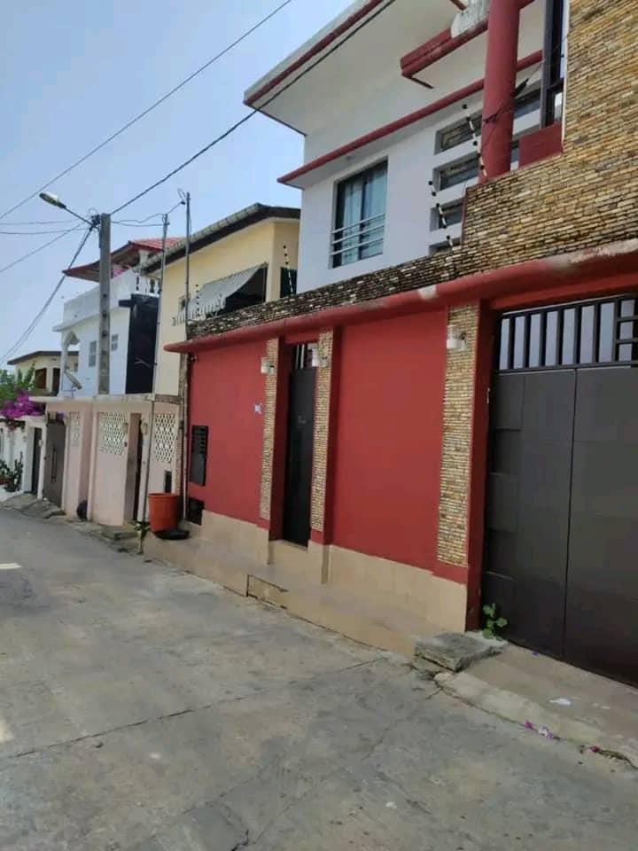 Vente d'une Maison / Villa : Bingerville (ABATTA CITE BCEAO)