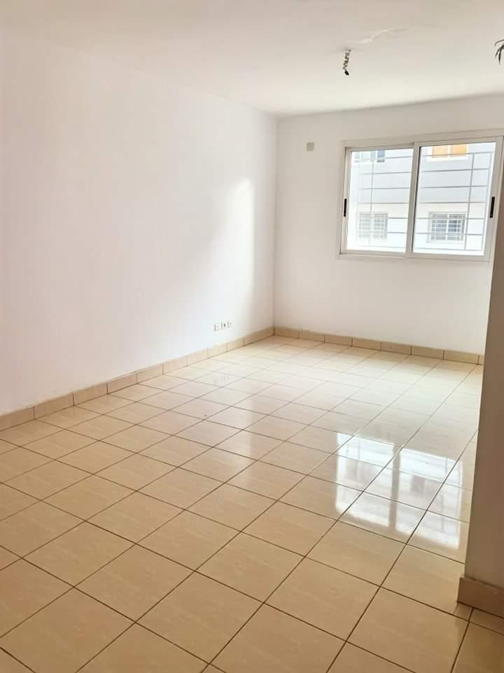 Location d'un Appartement de 4 pièce(s) à 180.000 FCFA : Abidjan-Yopougon (LOCODJRO )