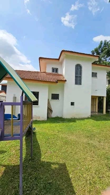 Vente d'une Maison / Villa de 4 pièce(s) à 160.000.000 FCFA : Abidjan-Cocody-Riviera (FAYA SYNATRESOR)