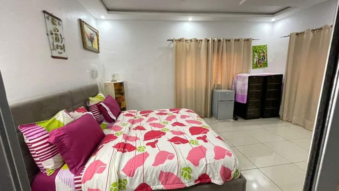 Vente d'une Maison / Villa de 5 pièce(s) à 190.000.000 FCFA : Abidjan-Cocody-Riviera (cocody riviera bonoumin)