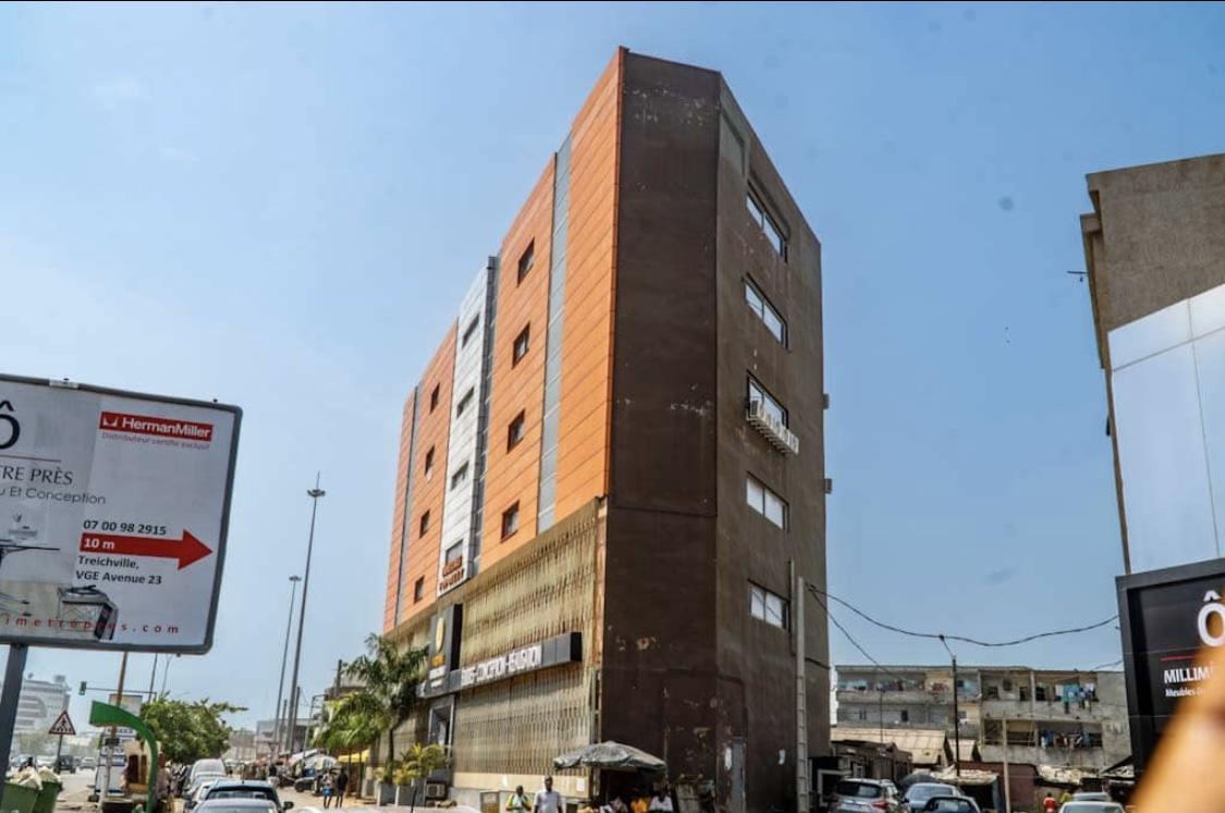 Vente d'un Immeuble à 4.500.000.000 FCFA  : Abidjan-Treichville (VGE )