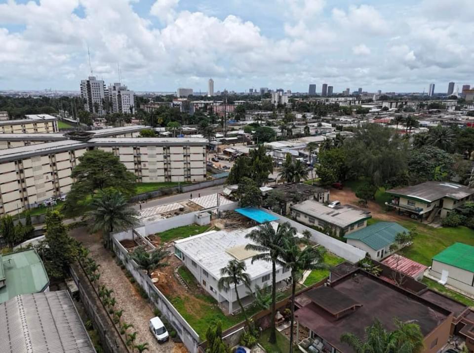 Vente d'un Terrain : Abidjan-Cocody centre (Ambassade )