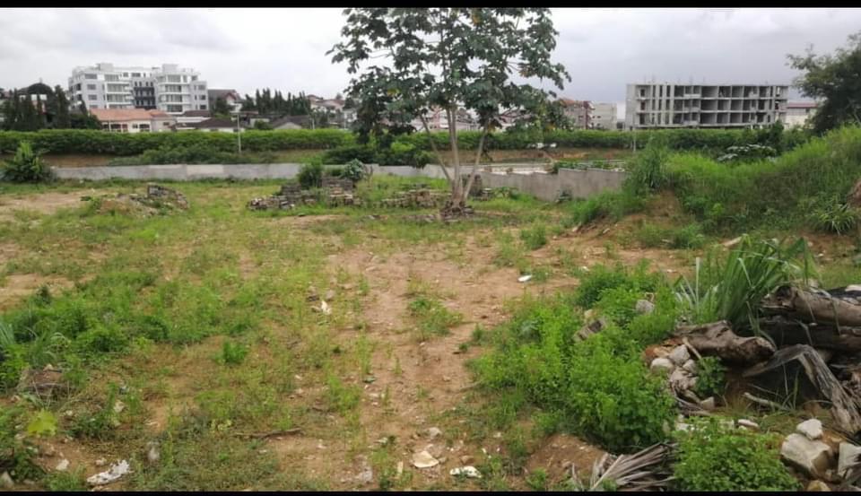 Vente d'un Terrain : Abidjan-Cocody-Riviera (Rivera golf )