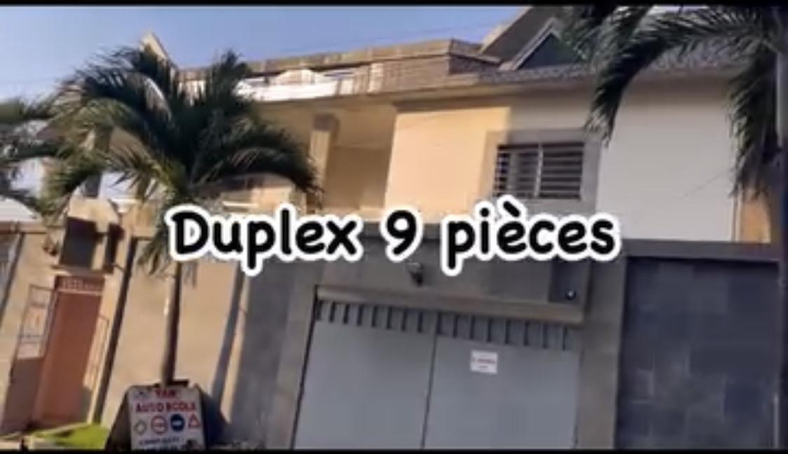 Vente d'une Maison / Villa : Abidjan-Cocody-Riviera (Cocody abatta )