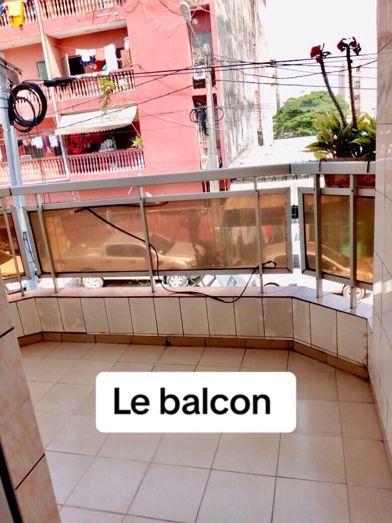 Location meublée d'un Appartement de 2 pièce(s) à 25.000 FCFA : Abidjan-Koumassi (KOUMASSI REMBLAIS)