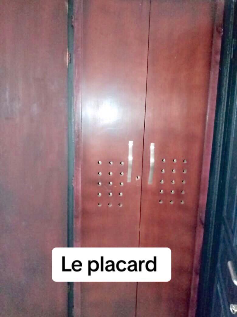 Location meublée d'un Appartement de 2 pièce(s) à 25.000 FCFA : Abidjan-Koumassi (KOUMASSI REMBLAIS)