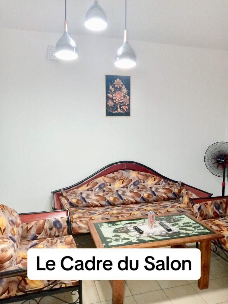 Location meublée d'un Appartement de 2 pièce(s) à 25.000 FCFA : Abidjan-Koumassi (KOUMASSI REMBLAIS)