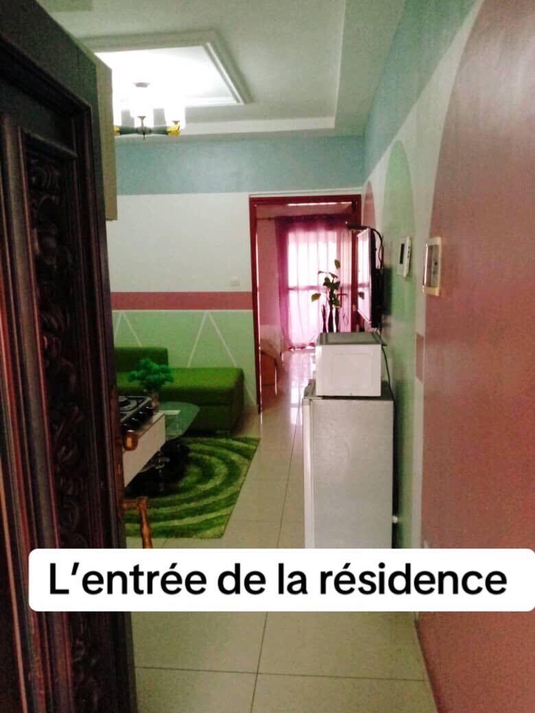 Location meublée d'un Appartement de 2 pièce(s) à 25.000 FCFA : Abidjan-Marcory (MARCORY PETIT MARCHE)