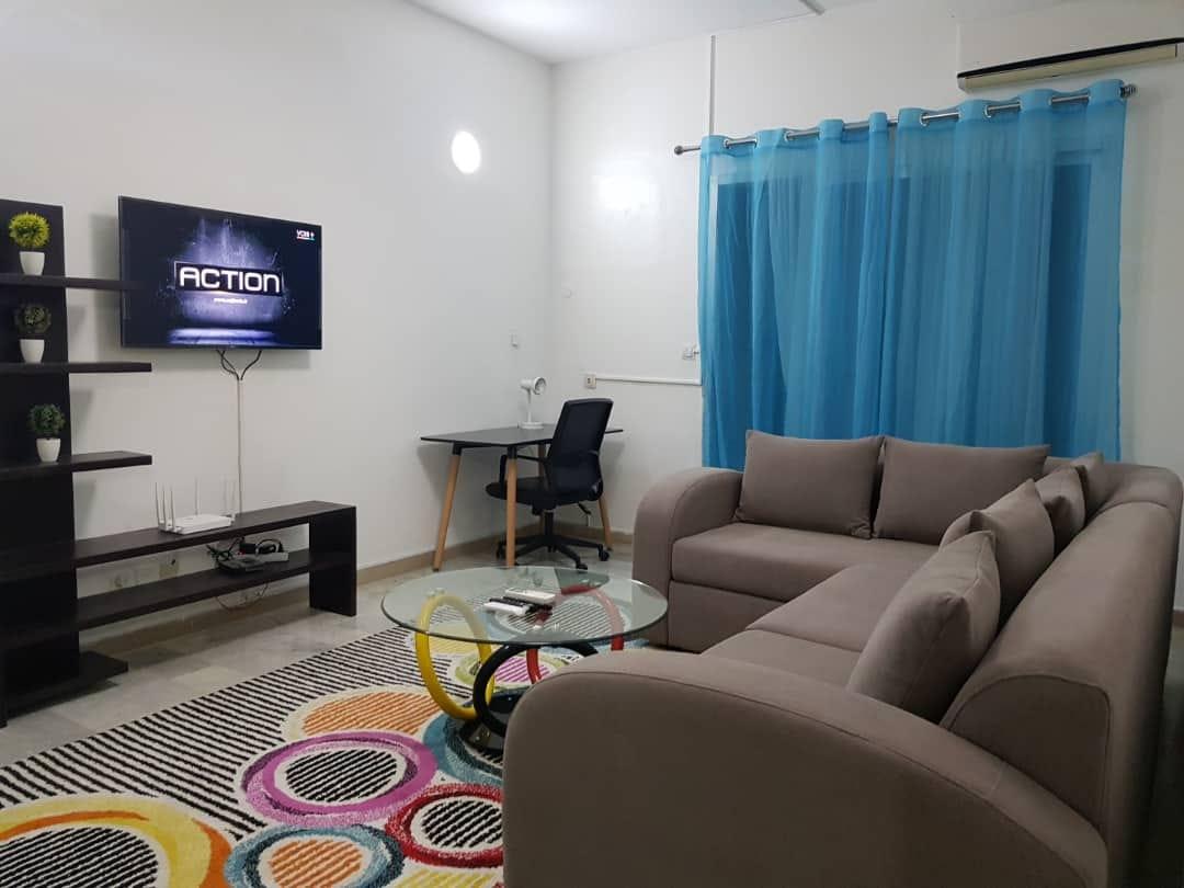 Location meublée d'un Appartement de 2 pièce(s) à 550.000 FCFA : Abidjan-Marcory (BIETRY)