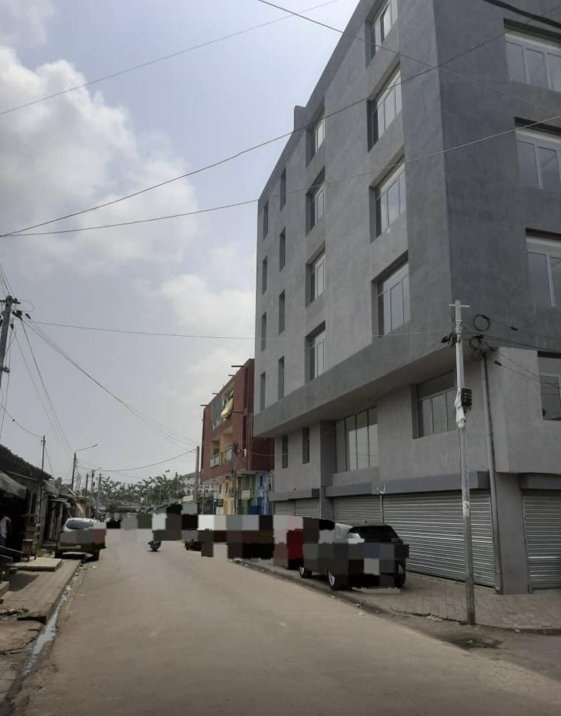 Vente d'un Immeuble à 1.800.000.000 FCFA  : Abidjan-Treichville (Treichville )