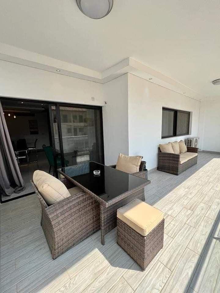 Location d'un Appartement de 4 pièce(s) à 1.300.000 FCFA : Abidjan-Cocody-Riviera (RIVIERA 4 M'BADON)