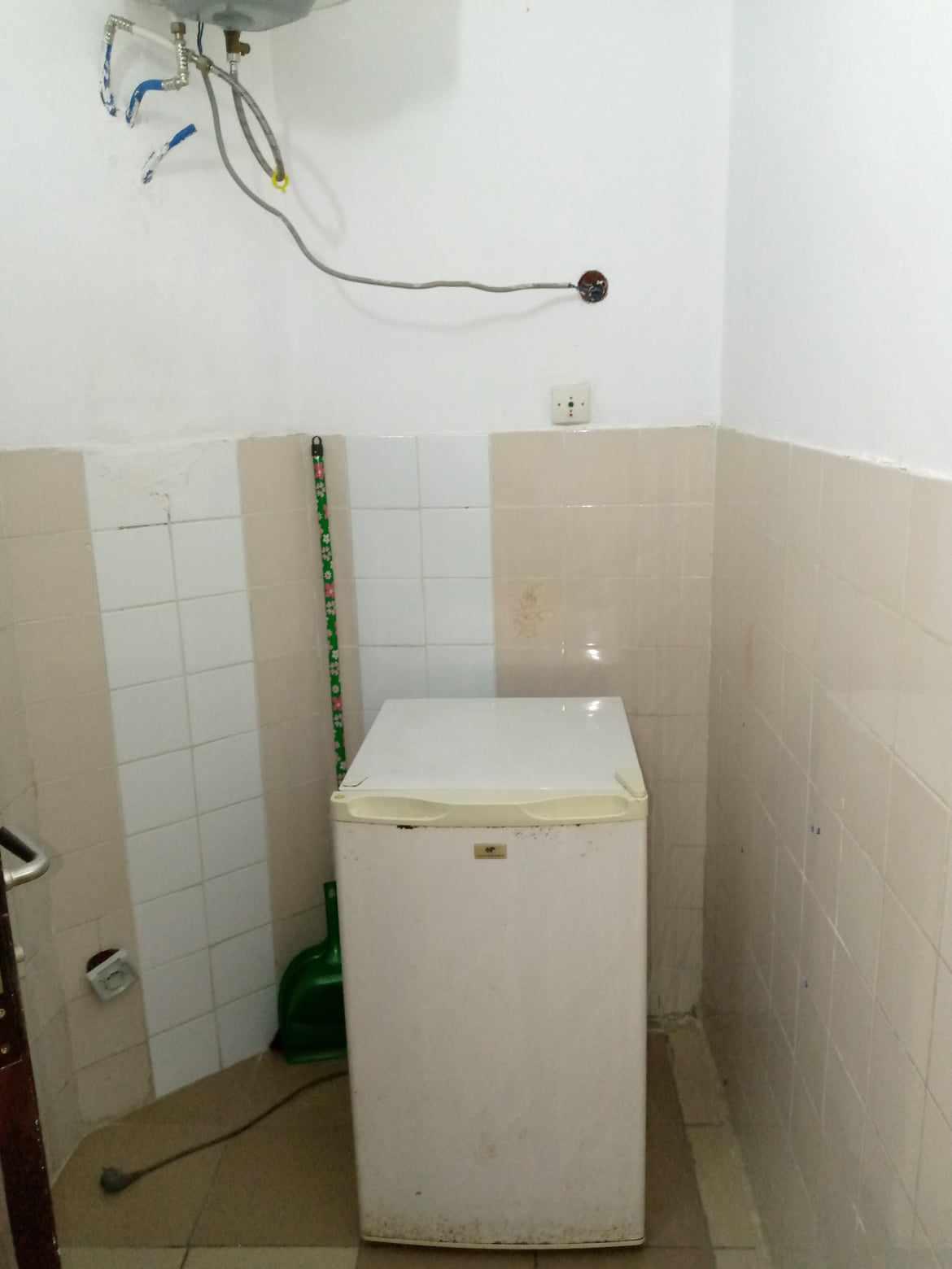 Location meublée d'un Appartement de 2 pièce(s) à 25.000 FCFA : Abidjan-Koumassi (KOUMASSI REMBLAIS VERS PETROCI)