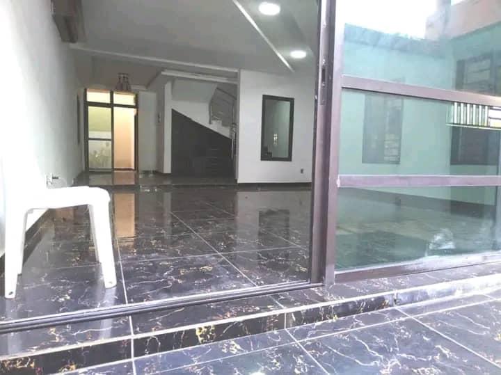 Vente d'une Maison / Villa à 120.000.000 FCFA : Abidjan-Cocody-Riviera (COCODY CITE BCEAO)