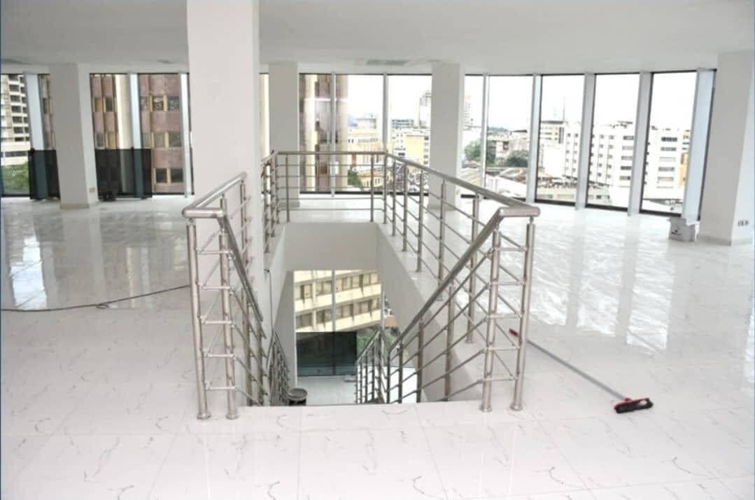 Vente d'un Immeuble à 70.000 FCFA  : Abidjan-Plateau (Plateau )