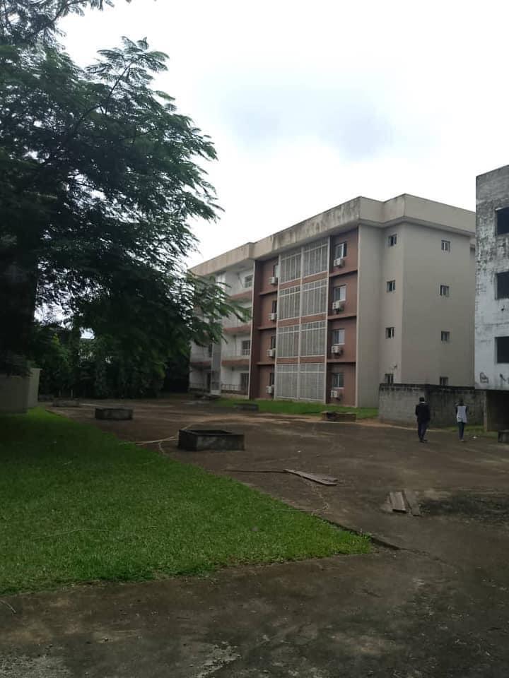 Vente d'un Immeuble à 1.300.000.000 FCFA  : Abidjan-Cocody-Riviera (Rivera 3)