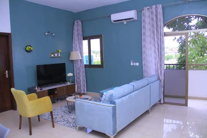 Location meublée d'un Appartement de 2 pièce(s) à 29.000 FCFA : Abidjan-Cocody-Riviera (Riviera 3, Synacassy )