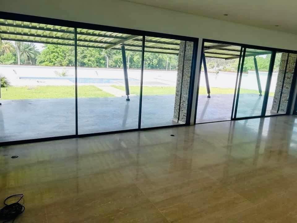 Vente d'une Maison / Villa de 7 pièce(s) à 3.500.000.000 FCFA : Abidjan-Cocody-Riviera (Rivera golf 1 )