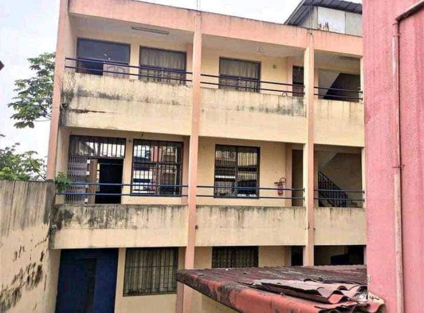 Vente d'un Immeuble à 1.000.000.000 FCFA  : Abidjan-Cocody-Riviera (Rivera )